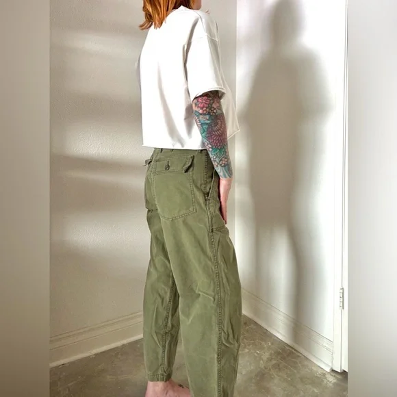 Imogene + Willie Blake Military Trouser in olive - Picture 2 of 15